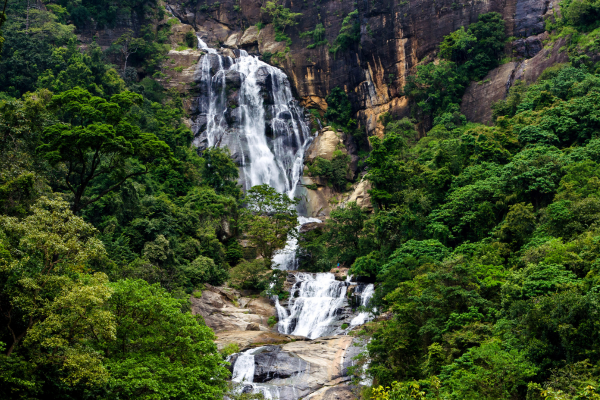 Duwili Ella waterfall