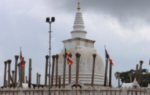Temple with ancient Tempita vihara – By M.A.R. Manukulasooriya